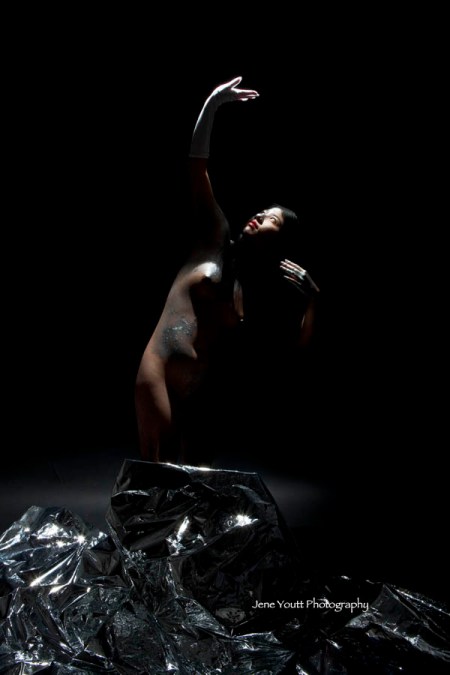 young nude chinese woman