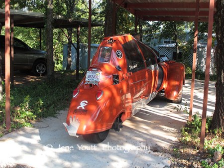 hargrove three wheeled car