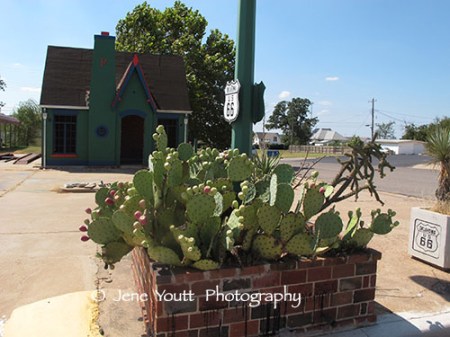 Restored Phillips gas station